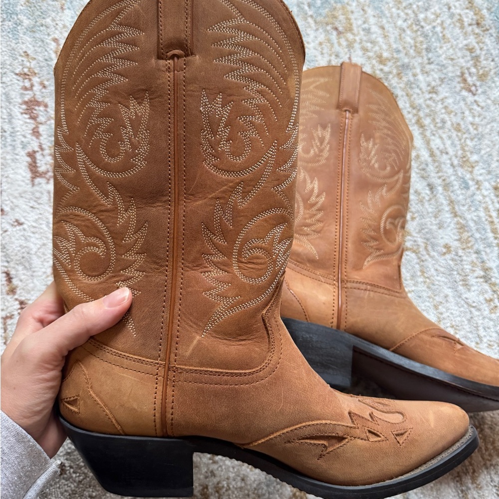 Durango Brown Heeled Cowboy Boots - Picture 2 of 3